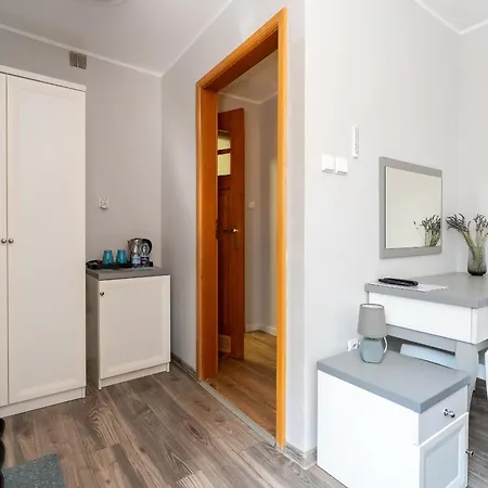 Willa Sonata - Apartamenty & Balia - Szklarska Poreba Bed & Breakfast 4*