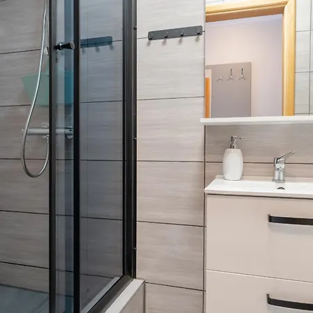 Sonata - & Balia - 4*